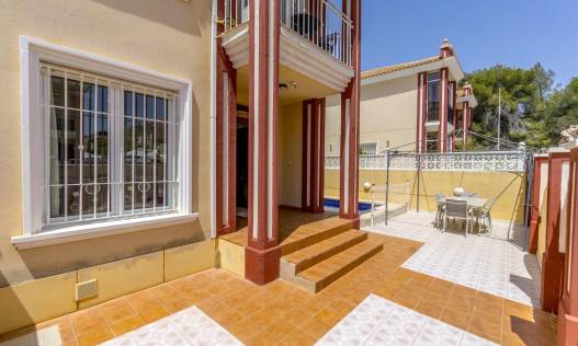 Bestaand - Townhouse / Semi-detached - Orihuela Costa - Campoamor