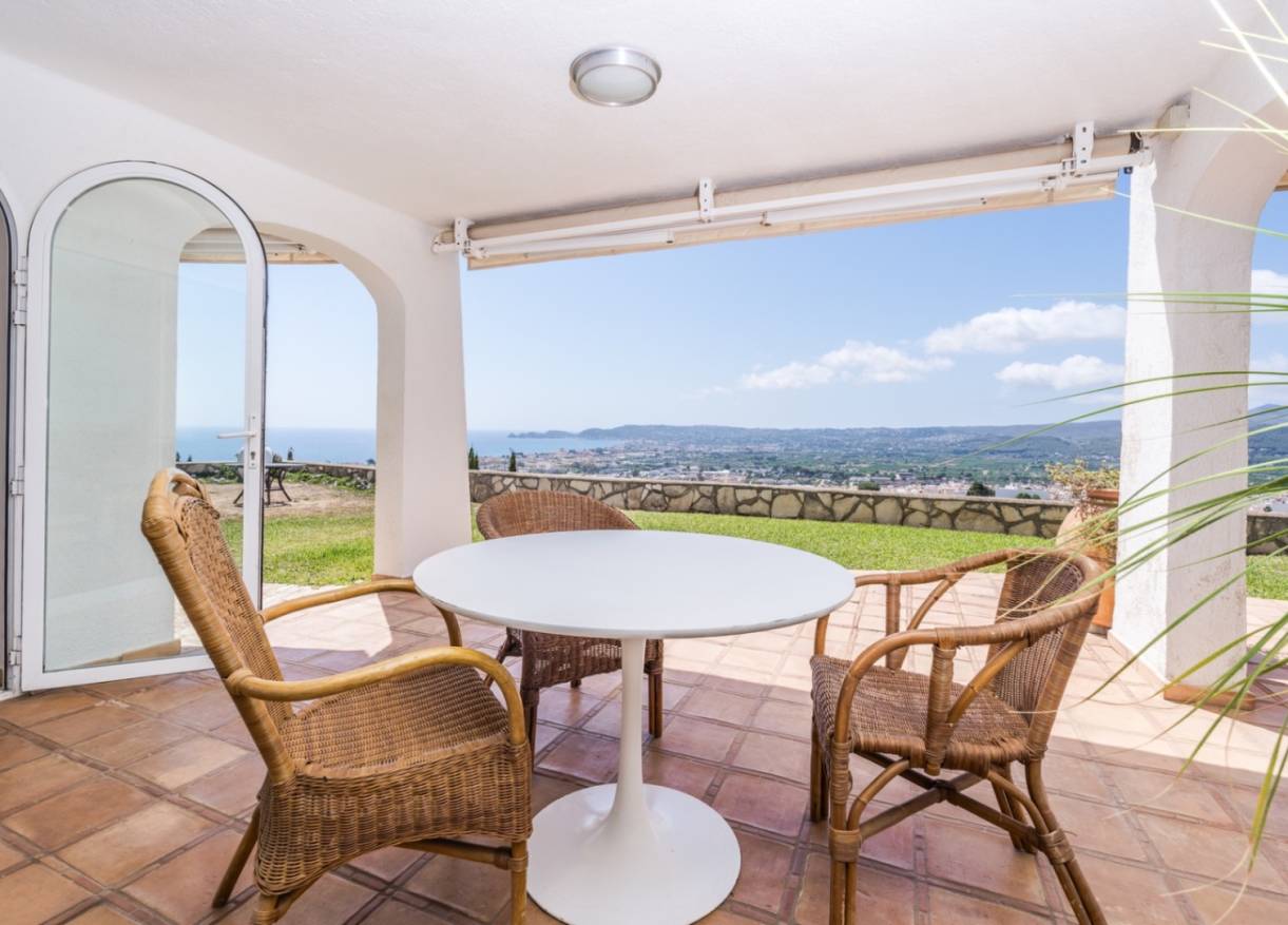 Bestaand - Villa - Jávea