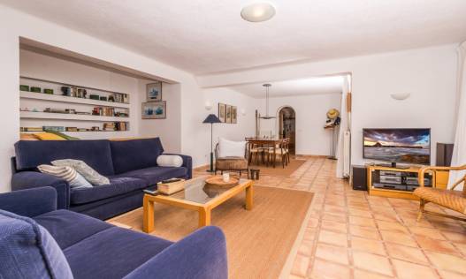 Bestaand - Villa - Jávea