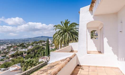 Bestaand - Villa - Jávea