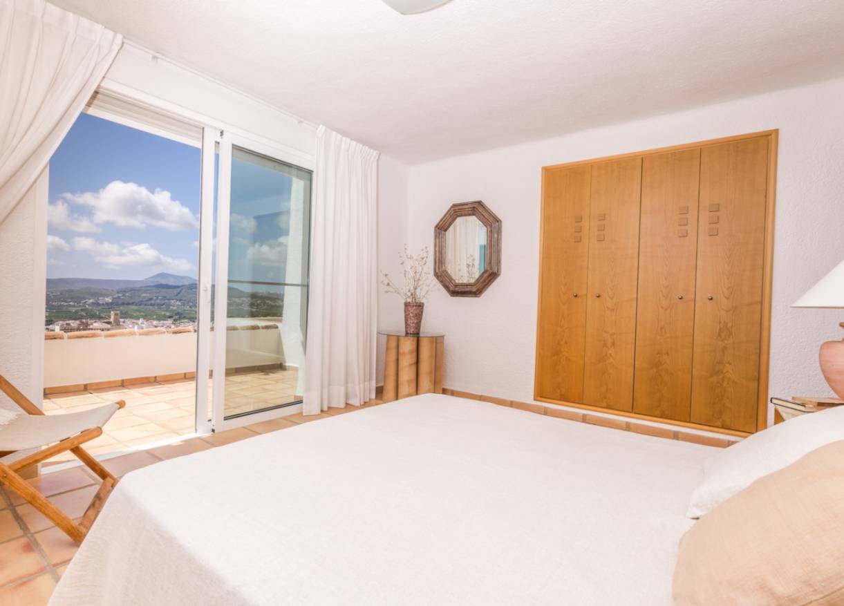 Bestaand - Villa - Jávea