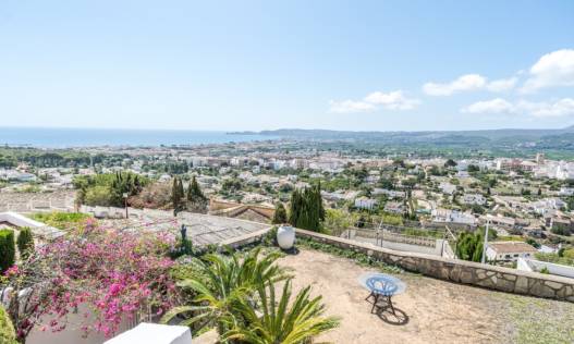 Bestaand - Villa - Jávea