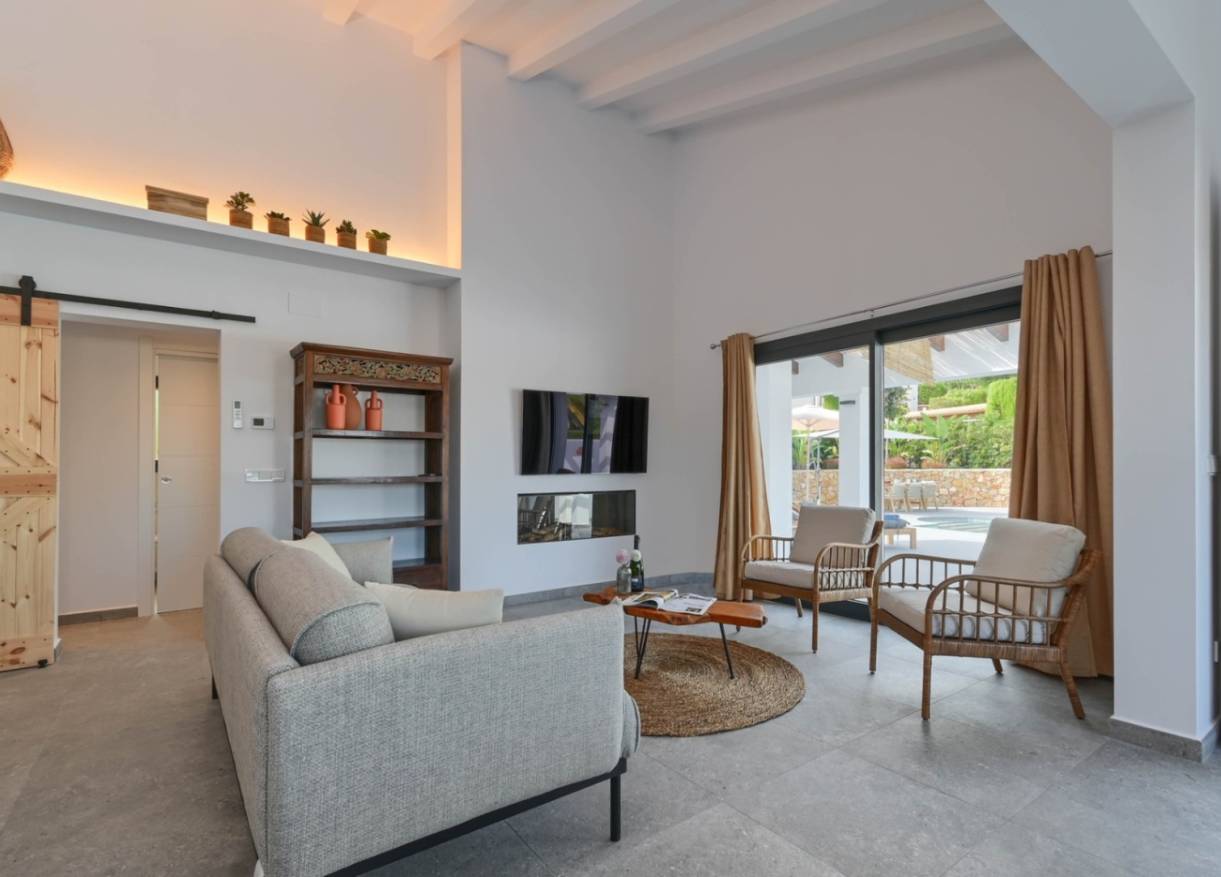 Bestaand - Villa - Jávea