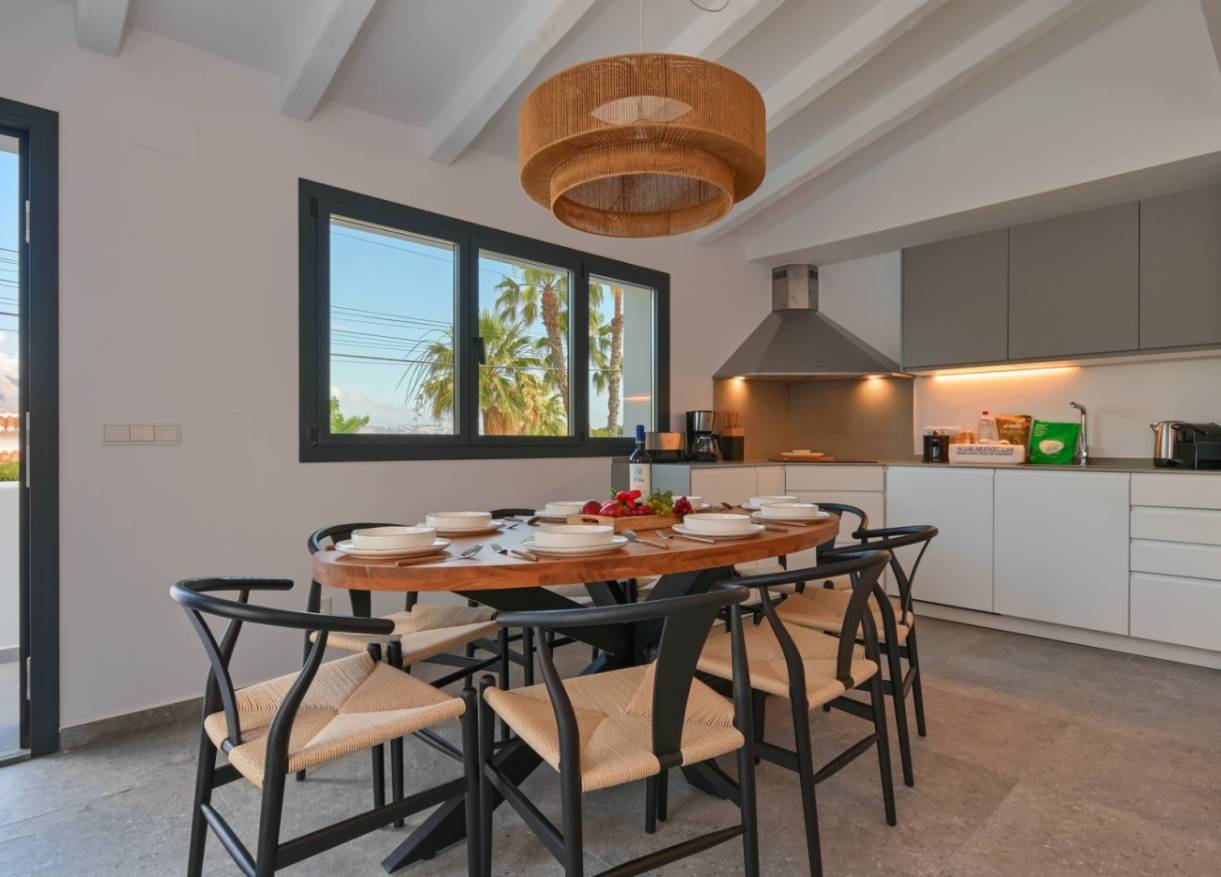 Bestaand - Villa - Jávea