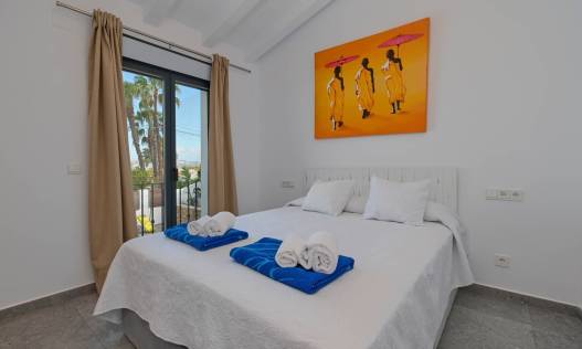 Bestaand - Villa - Jávea