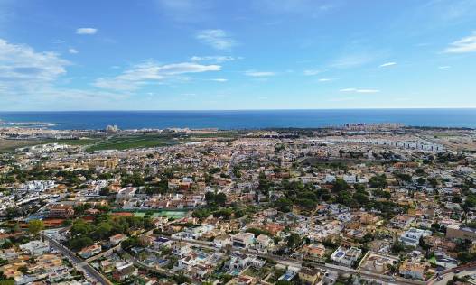 Bestaand - Villa - Torrevieja - Los Balcones - Los Altos del Edén