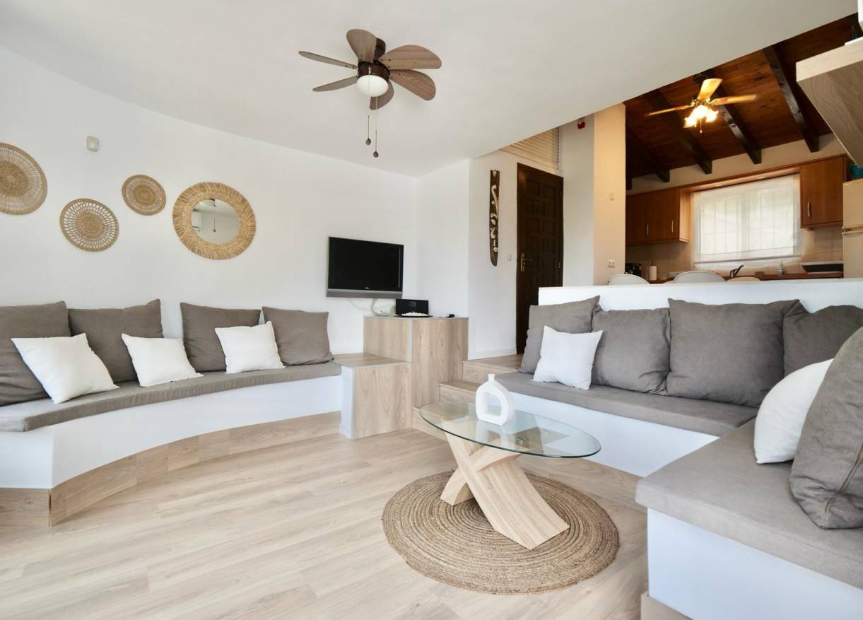 Bestaand - Villa - Denia