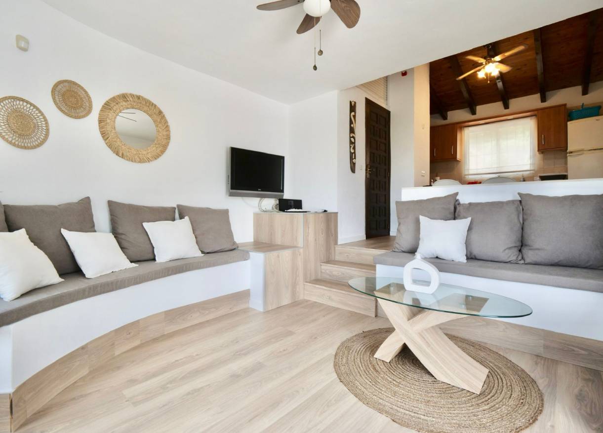 Bestaand - Villa - Denia