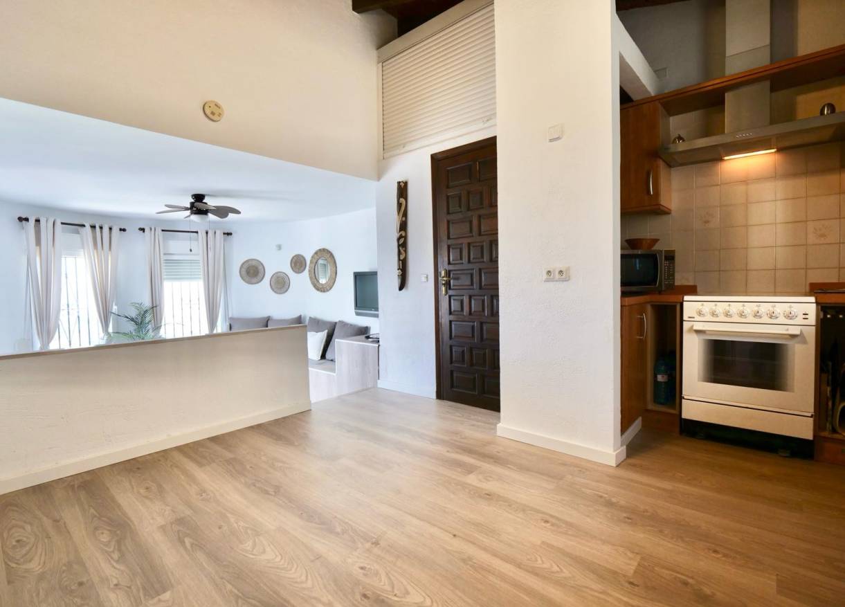 Bestaand - Villa - Denia