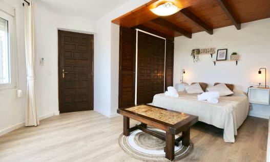 Bestaand - Villa - Denia