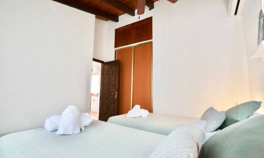 Bestaand - Villa - Denia
