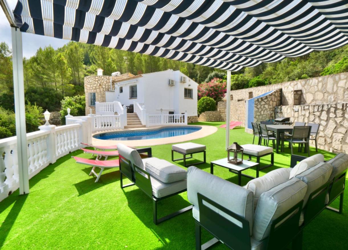 Bestaand - Villa - Denia