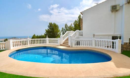 Bestaand - Villa - Denia