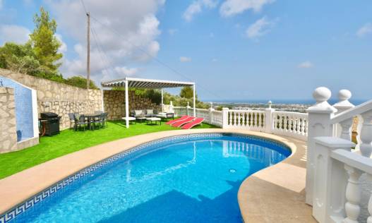 Bestaand - Villa - Denia