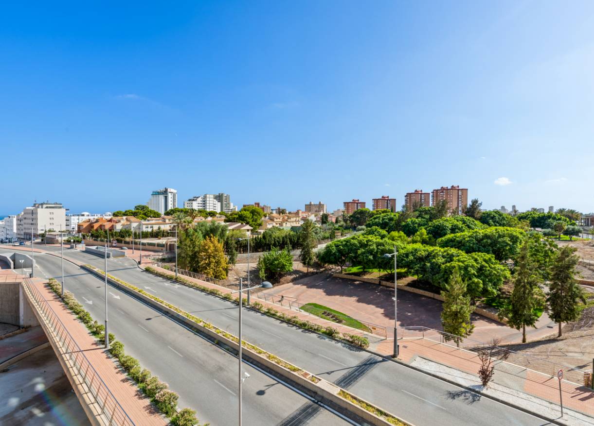 Bestaand - Appartement - El Campello - El Amerador