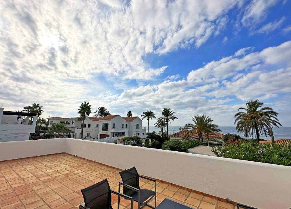 Bestaand - Villa - Marbella - Marbesa