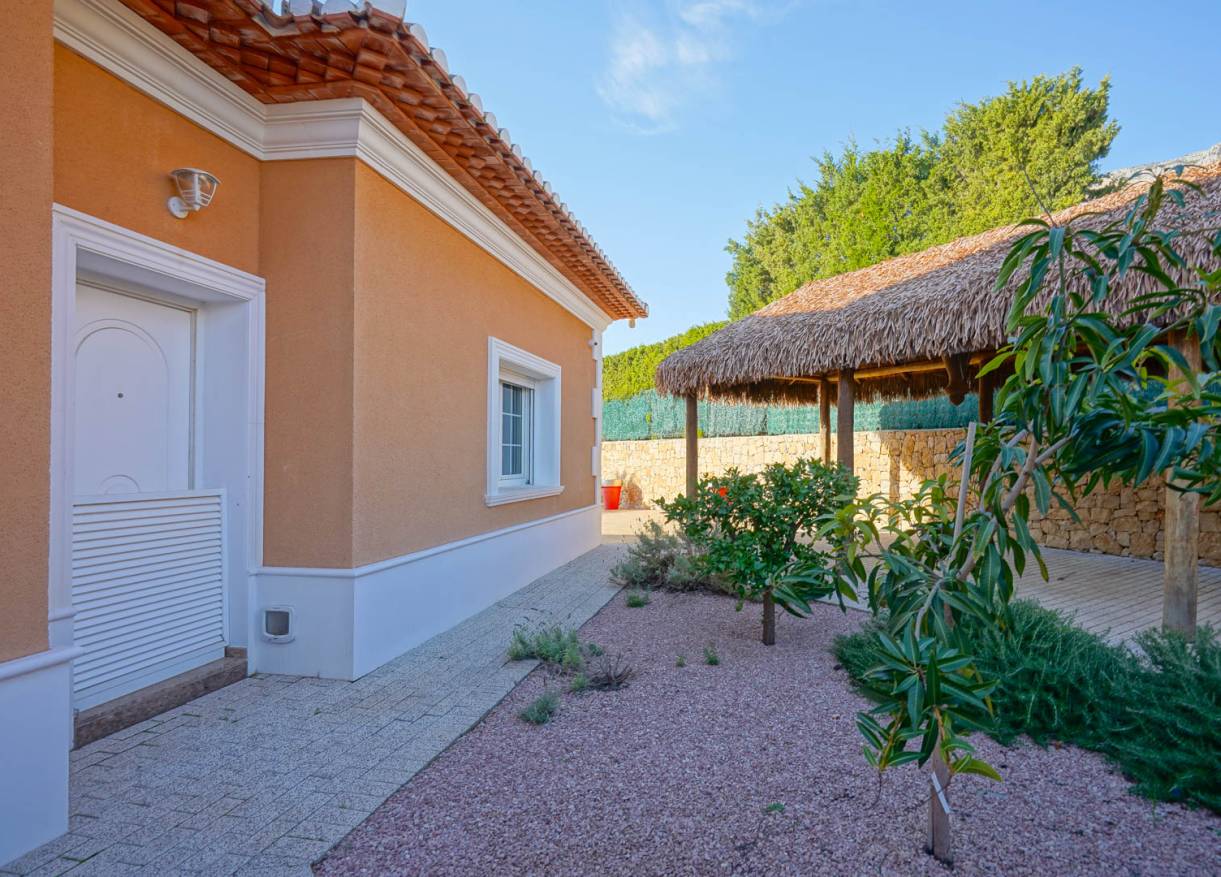 Bestaand - Villa - Jávea - Montgo