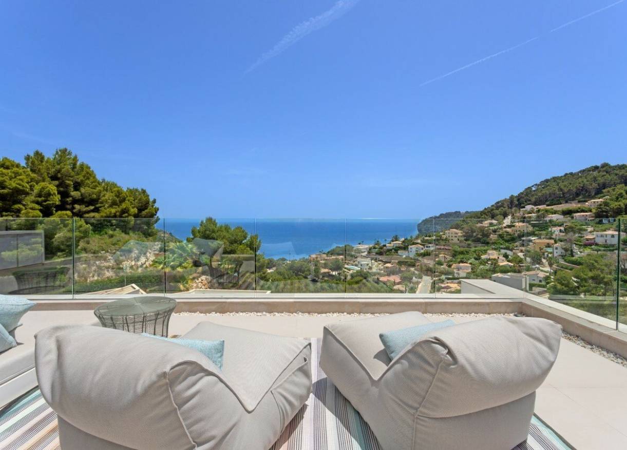 Bestaand - Villa - Jávea
