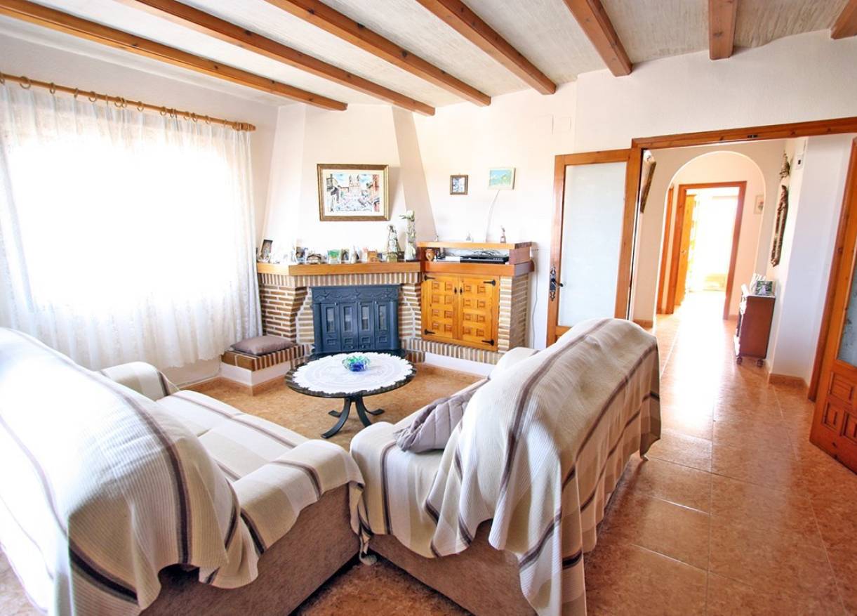 Bestaand - Villa - Denia