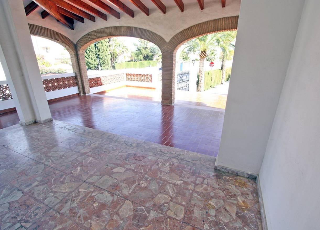 Bestaand - Villa - Denia