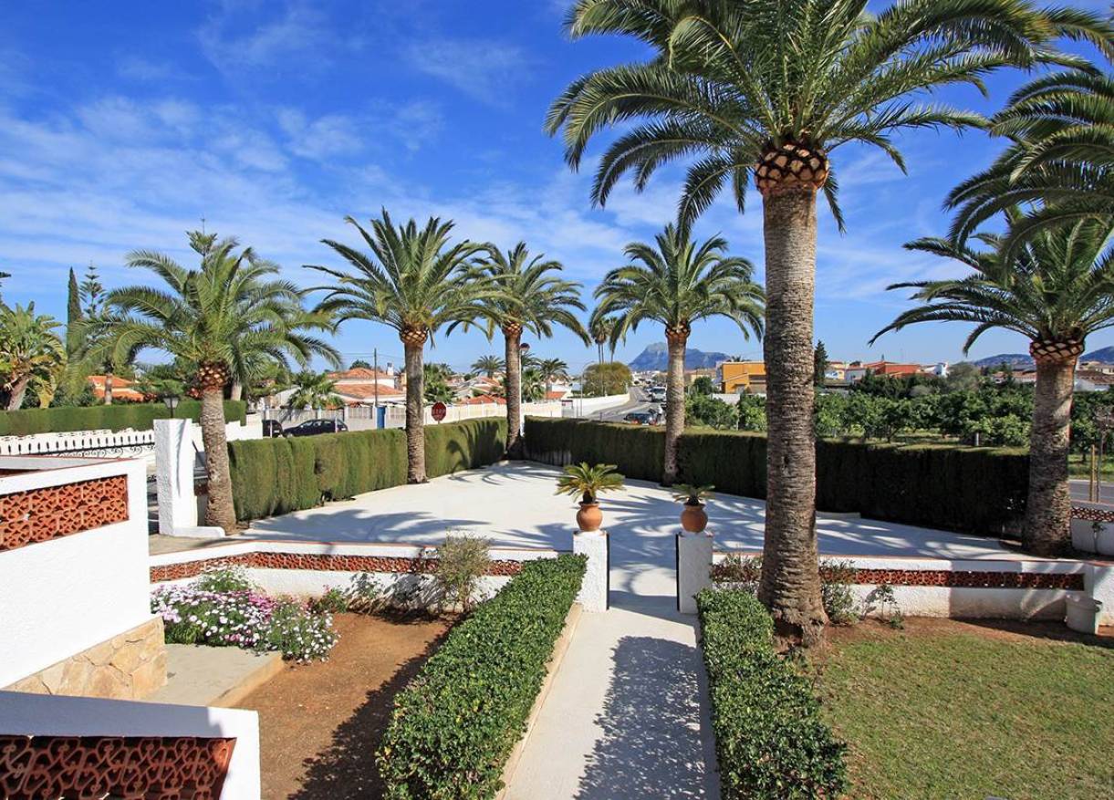 Bestaand - Villa - Denia