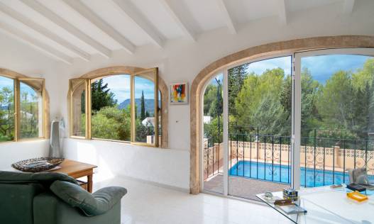 Bestaand - Villa - Jávea