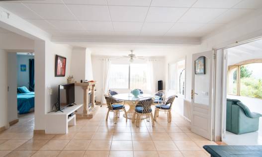 Bestaand - Villa - Jávea