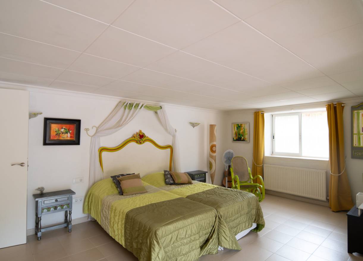 Bestaand - Villa - Jávea