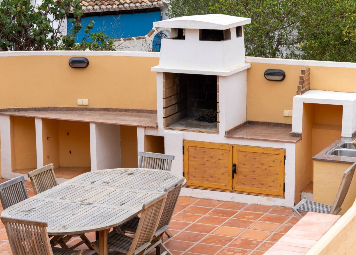 Bestaand - Villa - Jávea