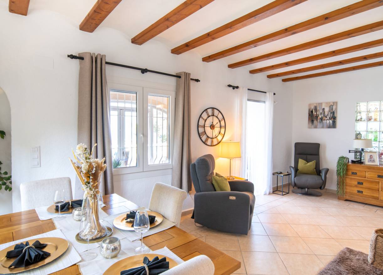 Bestaand - Villa - Jávea