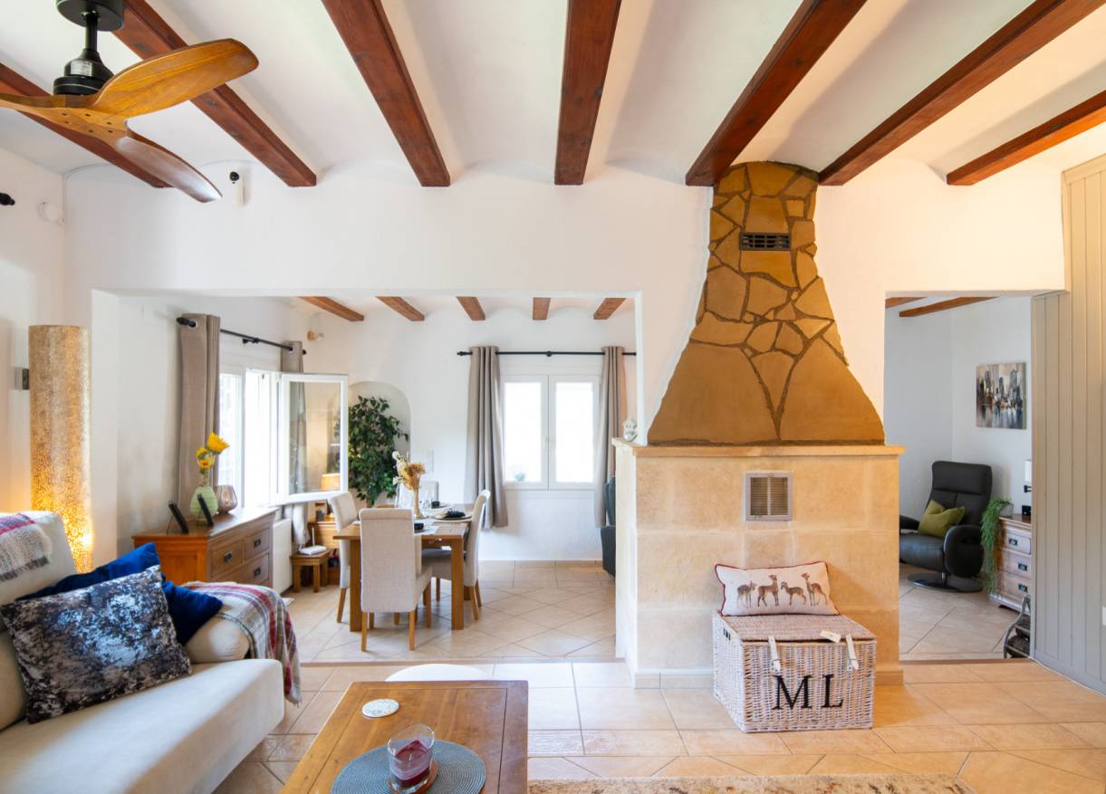 Bestaand - Villa - Jávea