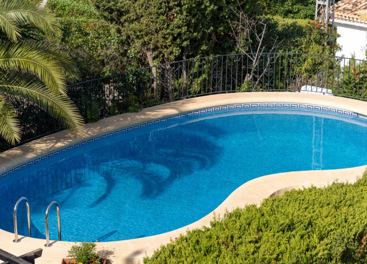 Bestaand - Villa - Jávea