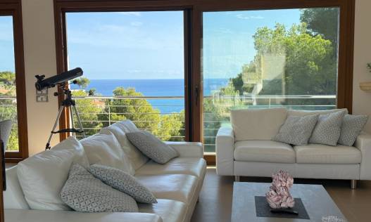 Bestaand - Villa - Jávea