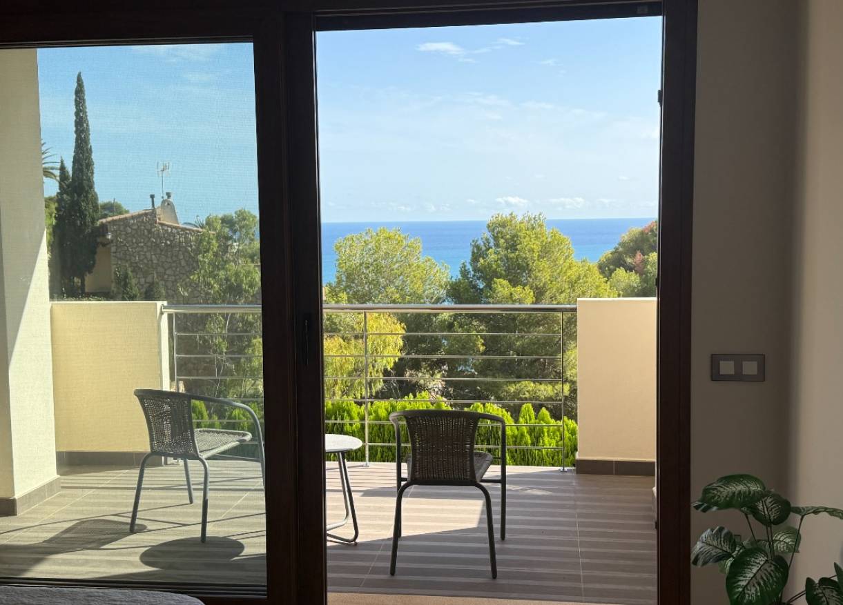 Bestaand - Villa - Jávea