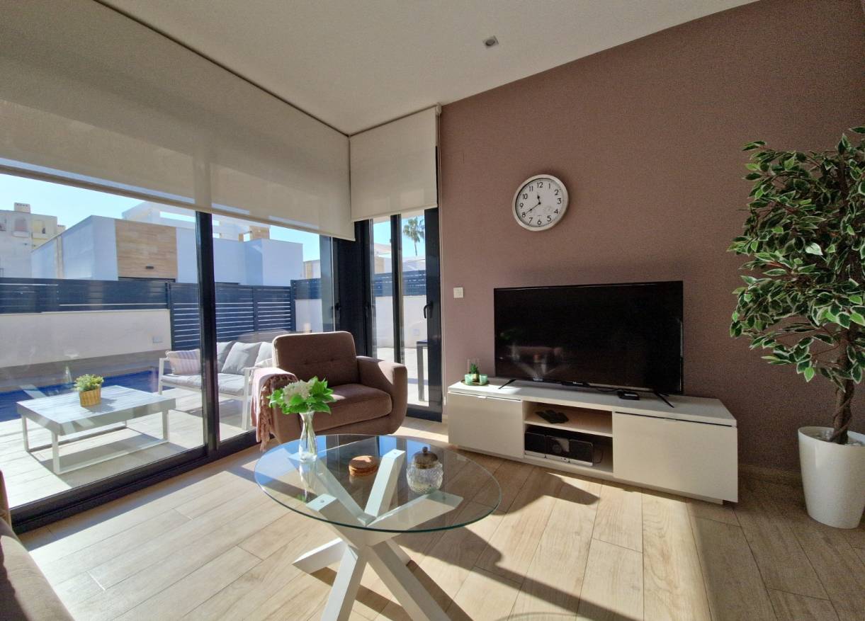 Bestaand - Villa - Torrevieja