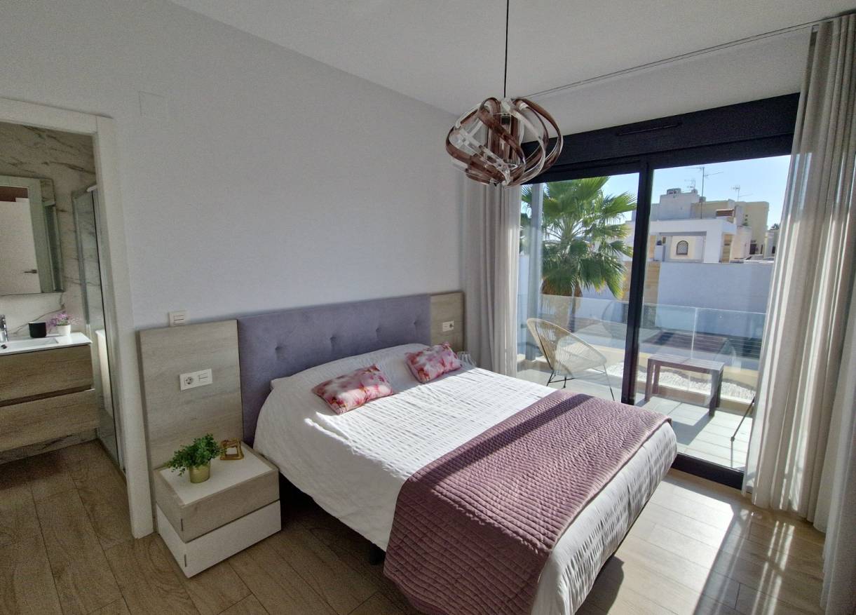 Bestaand - Villa - Torrevieja