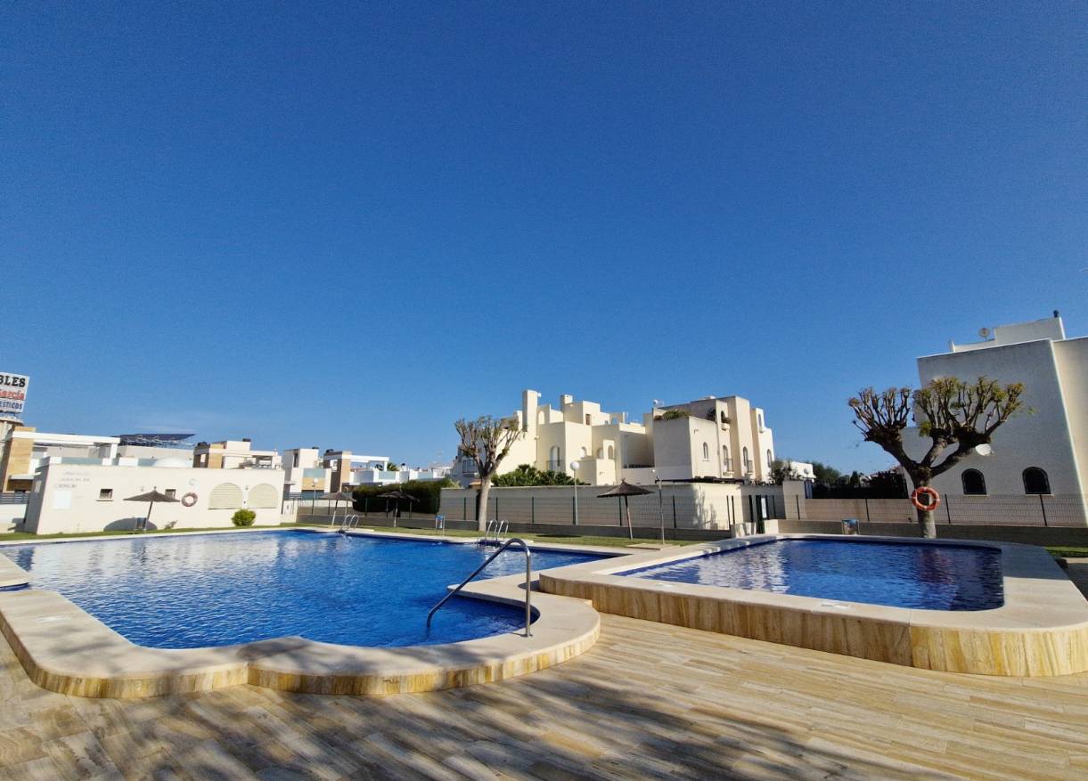 Bestaand - Villa - Torrevieja