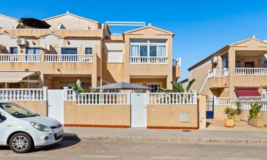 Bestaand - Townhouse / Semi-detached - Orihuela Costa - Los Balcones y los Altos