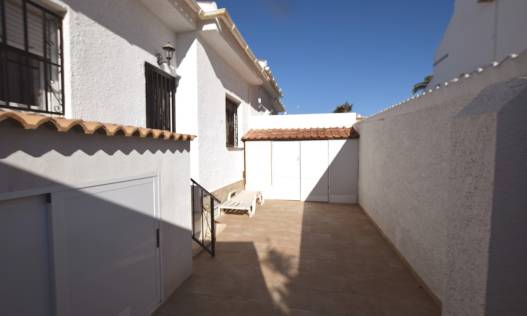 Bestaand - Townhouse / Semi-detached - Ciudad Quesada - Pueblo Bravo