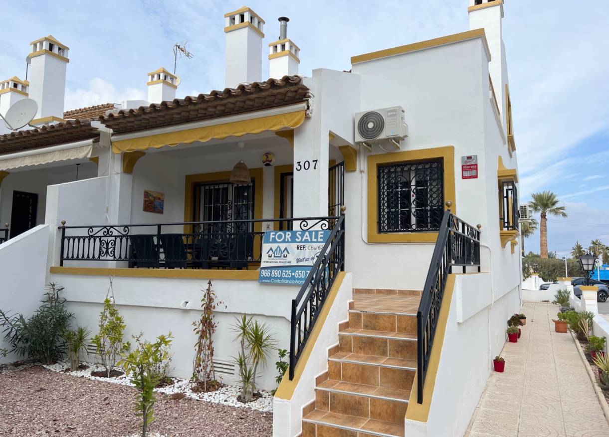 Bestaand - Townhouse / Semi-detached - Orihuela Costa - Villamartin