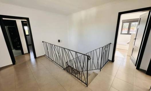 Bestaand - Villa - Jávea