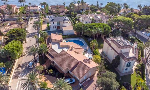 Bestaand - Villa - Cabo Roig - MUY CERCA DE LA PLAYA