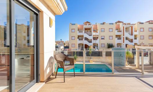 Bestaand - Villa - Orihuela Costa