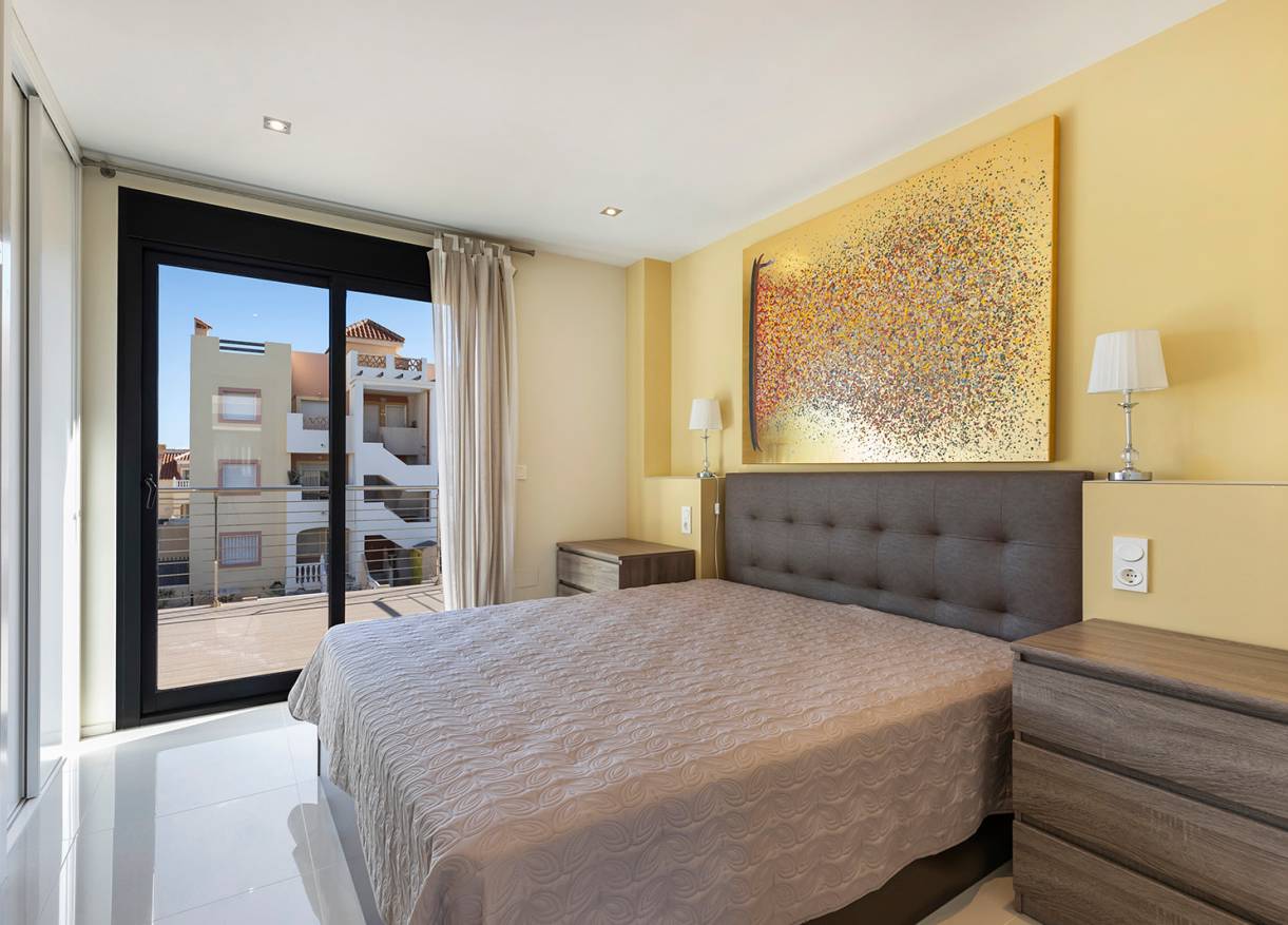Bestaand - Villa - Orihuela Costa