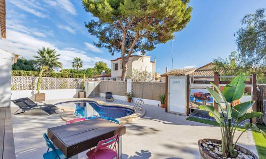 Bestaand - Villa - Orihuela Costa