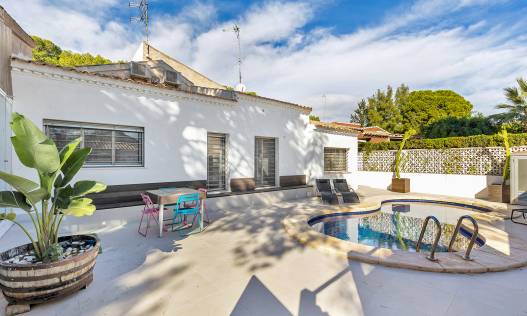 Bestaand - Villa - Orihuela Costa