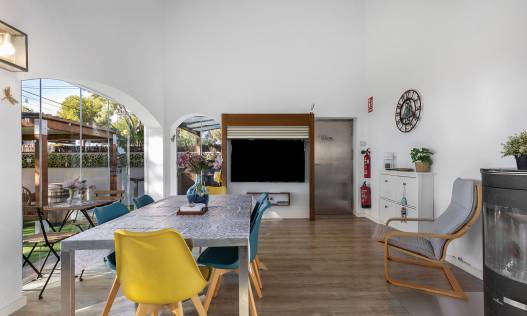 Bestaand - Villa - Orihuela Costa