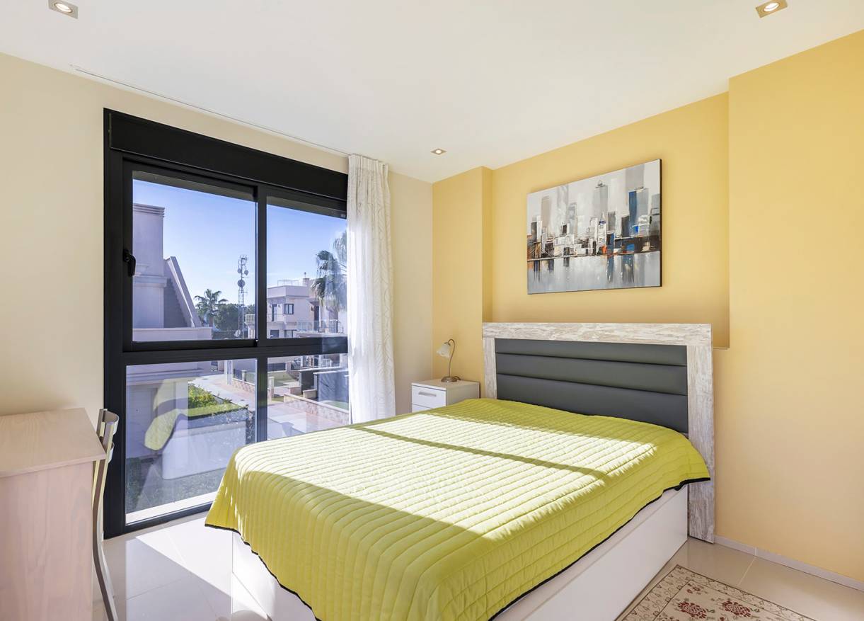 Bestaand - Villa - Orihuela Costa