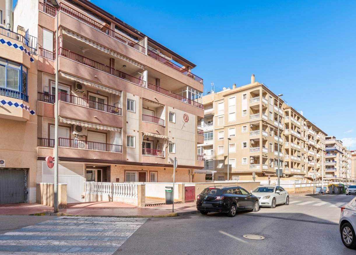 Bestaand - Appartement - Guardamar del segura - Pueblo