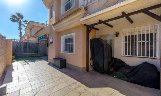 Bestaand - Townhouse / Semi-detached - Torrevieja - Los Balcones - Los Altos del Edén